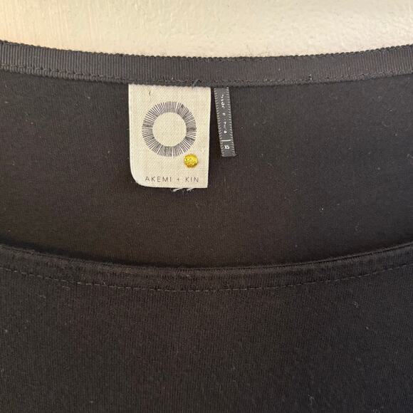 Akemi + Kin Anthropologie Black Embroidered Flutter Top Size XS - Picture 4 of 7